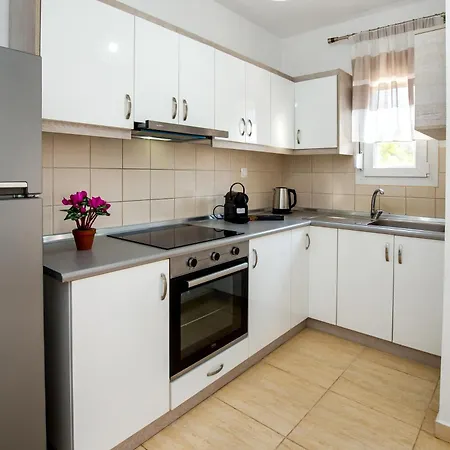 House Litsa 2 In Apartament Potos