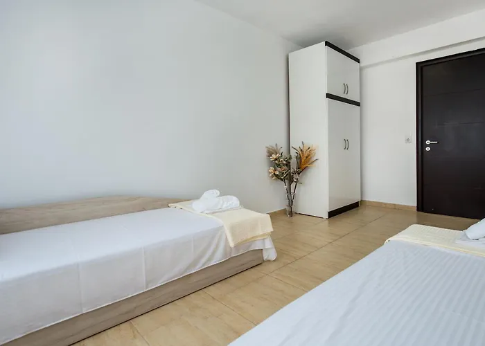 House Litsa 2 In Daire Potos